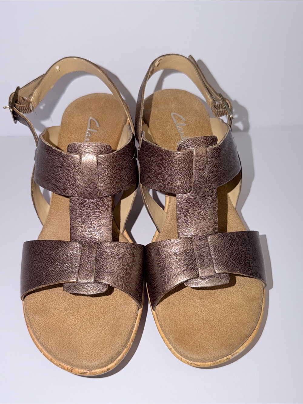 Clarks Women’s Metallic Brown Leather T-Strap Sandals